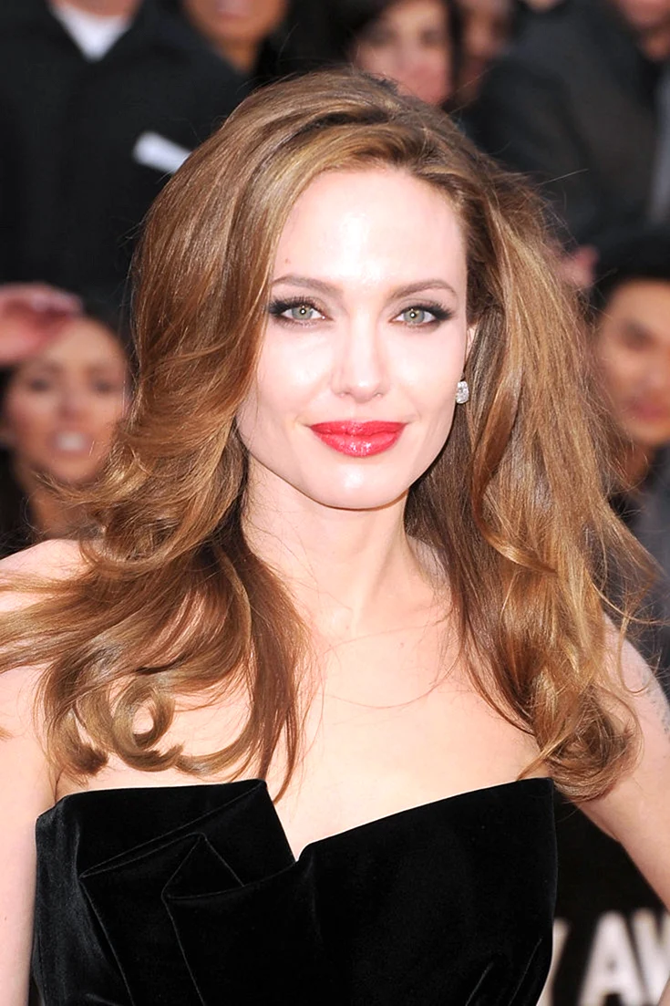 Анджелина Джоли Оскар 2012