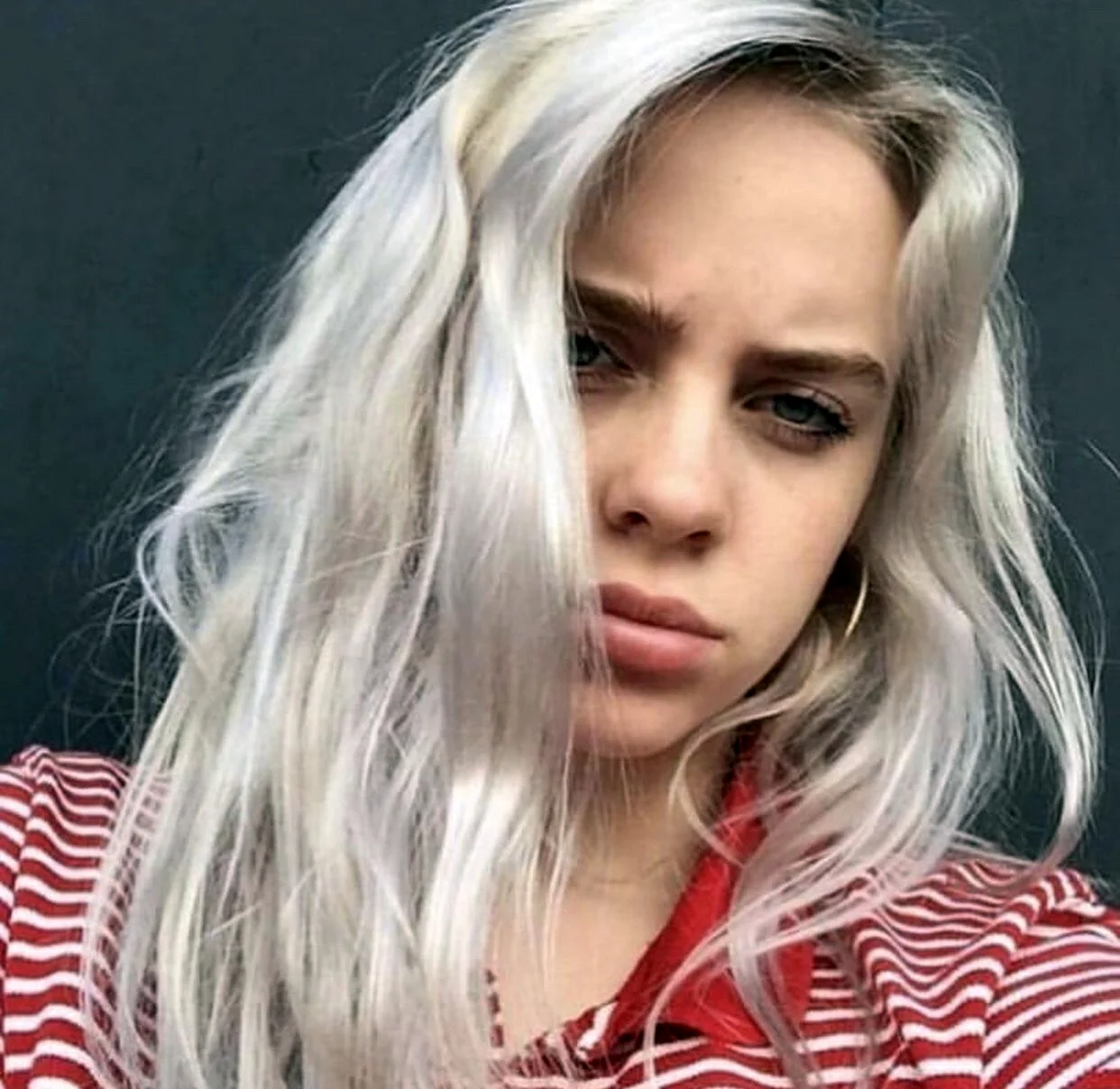 Billie Eilish Silver hair