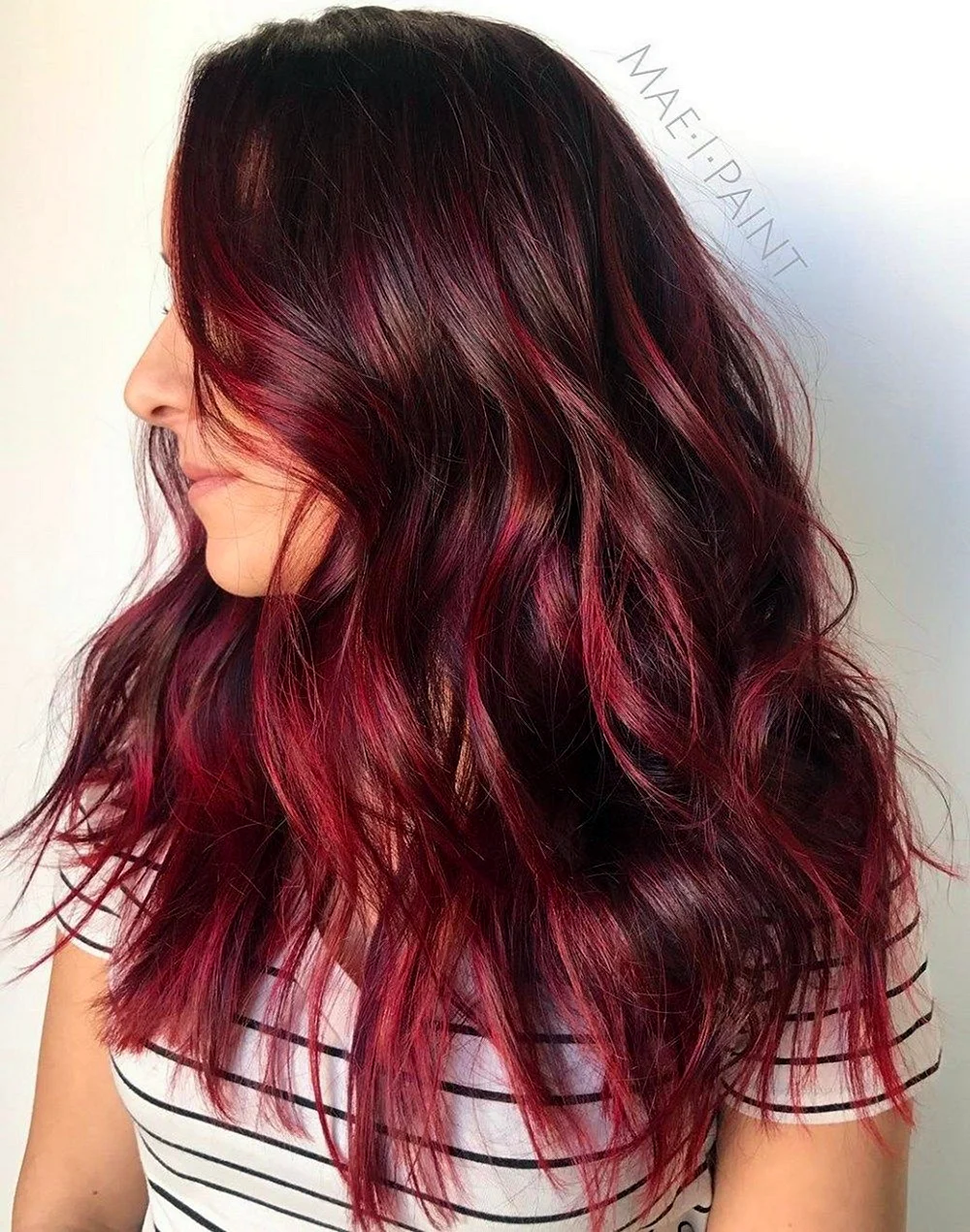 Бордово розовый цвет волос
