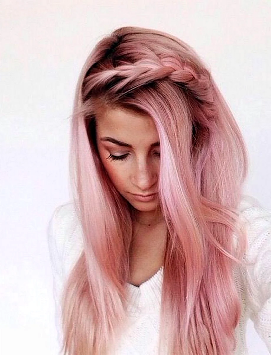 Даяна Кранк розовые волосы