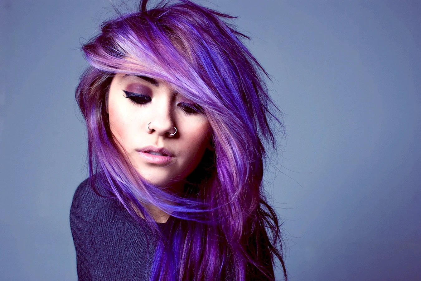 Эмити Блайт фиолетовые волосы