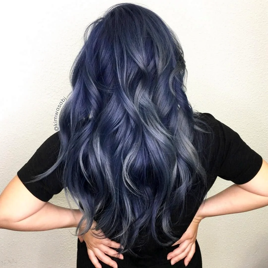 Пепельно синий цвет волос