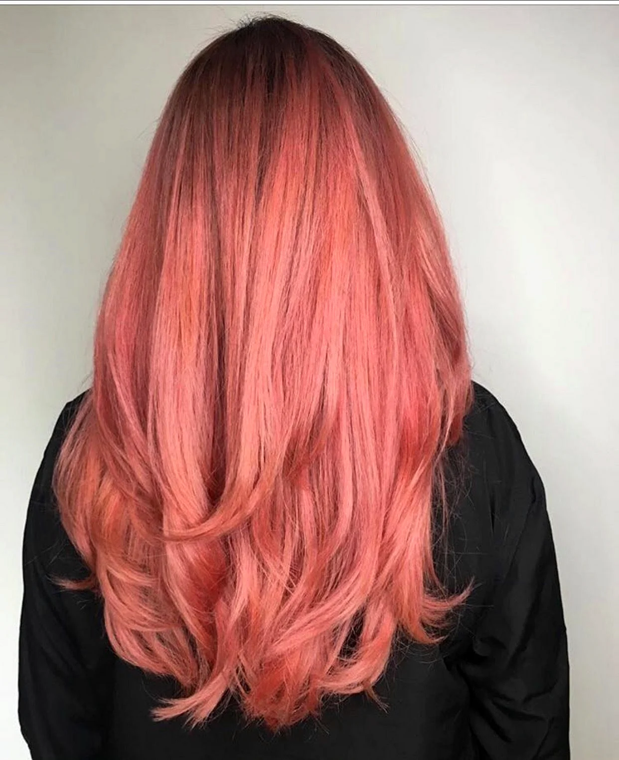 Рыже розовые волосы