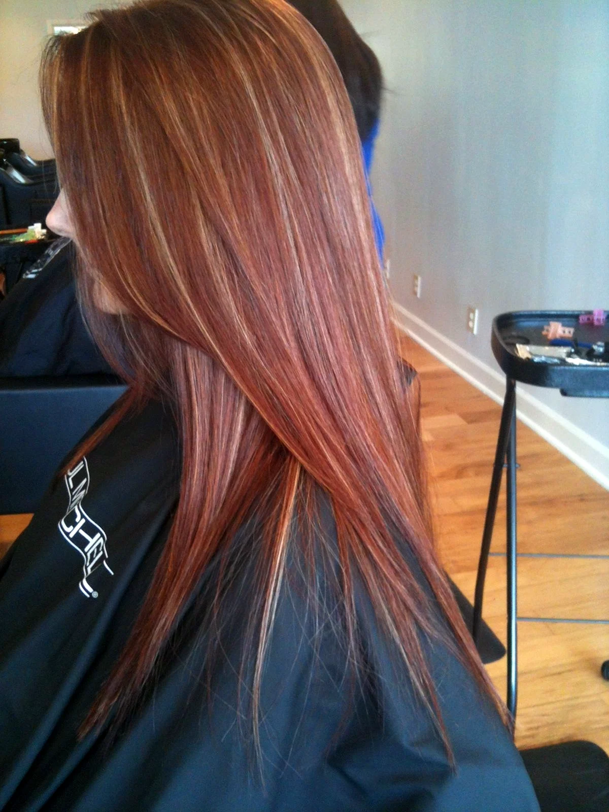 Рыжее мелирование на русые волосы прямые