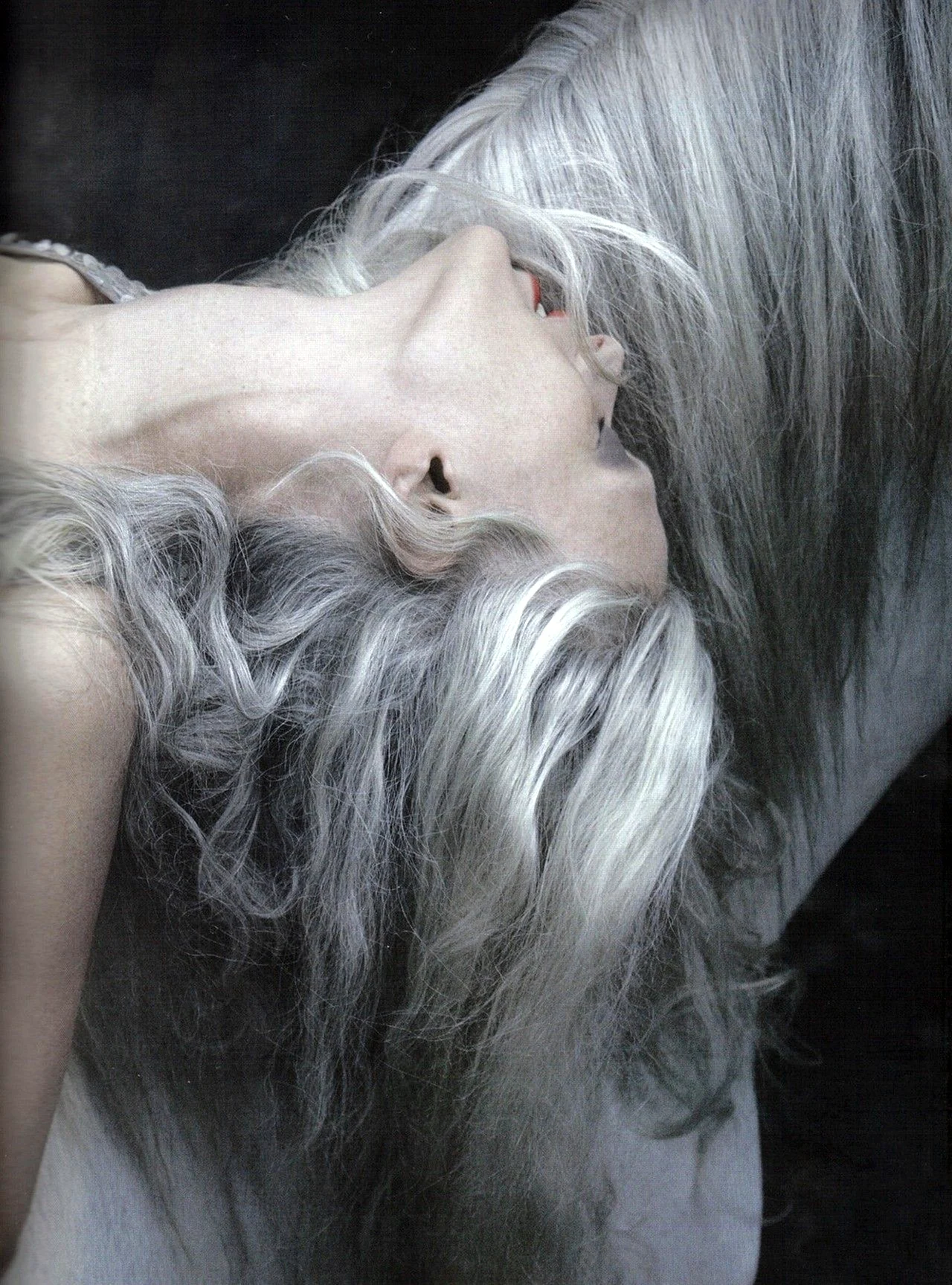 Серебряные волосы Эстетика