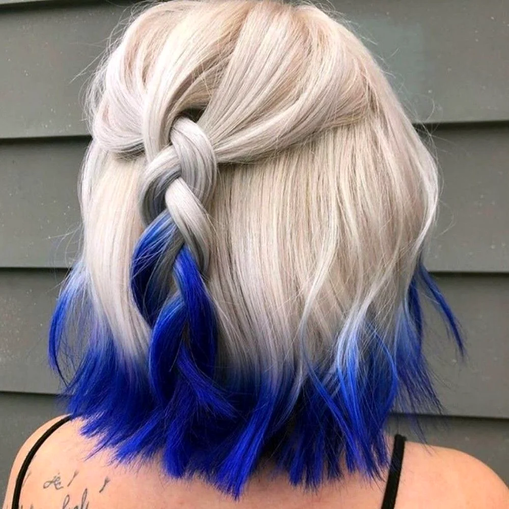 Синее окрашивание на короткие волосы