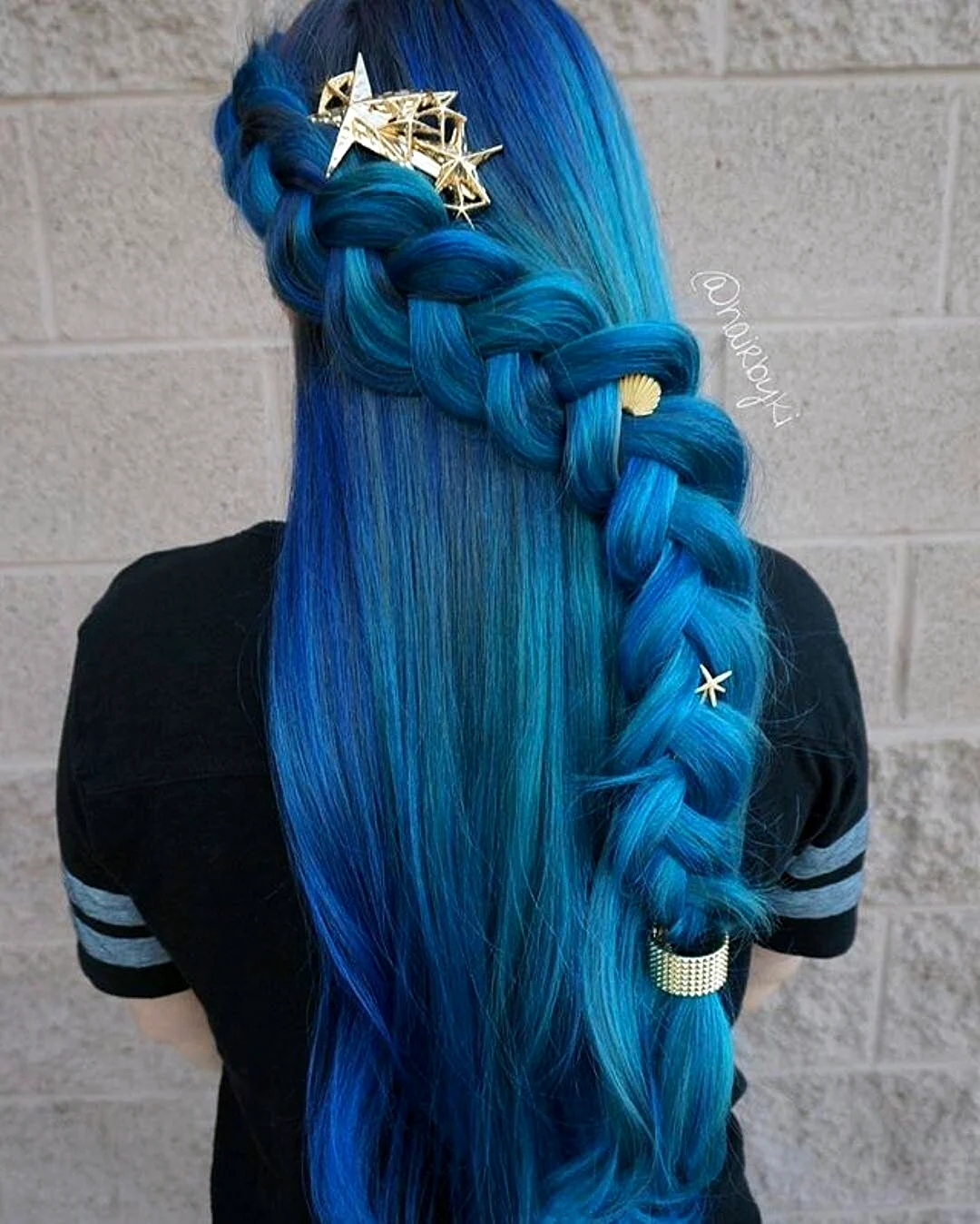 Синие косы