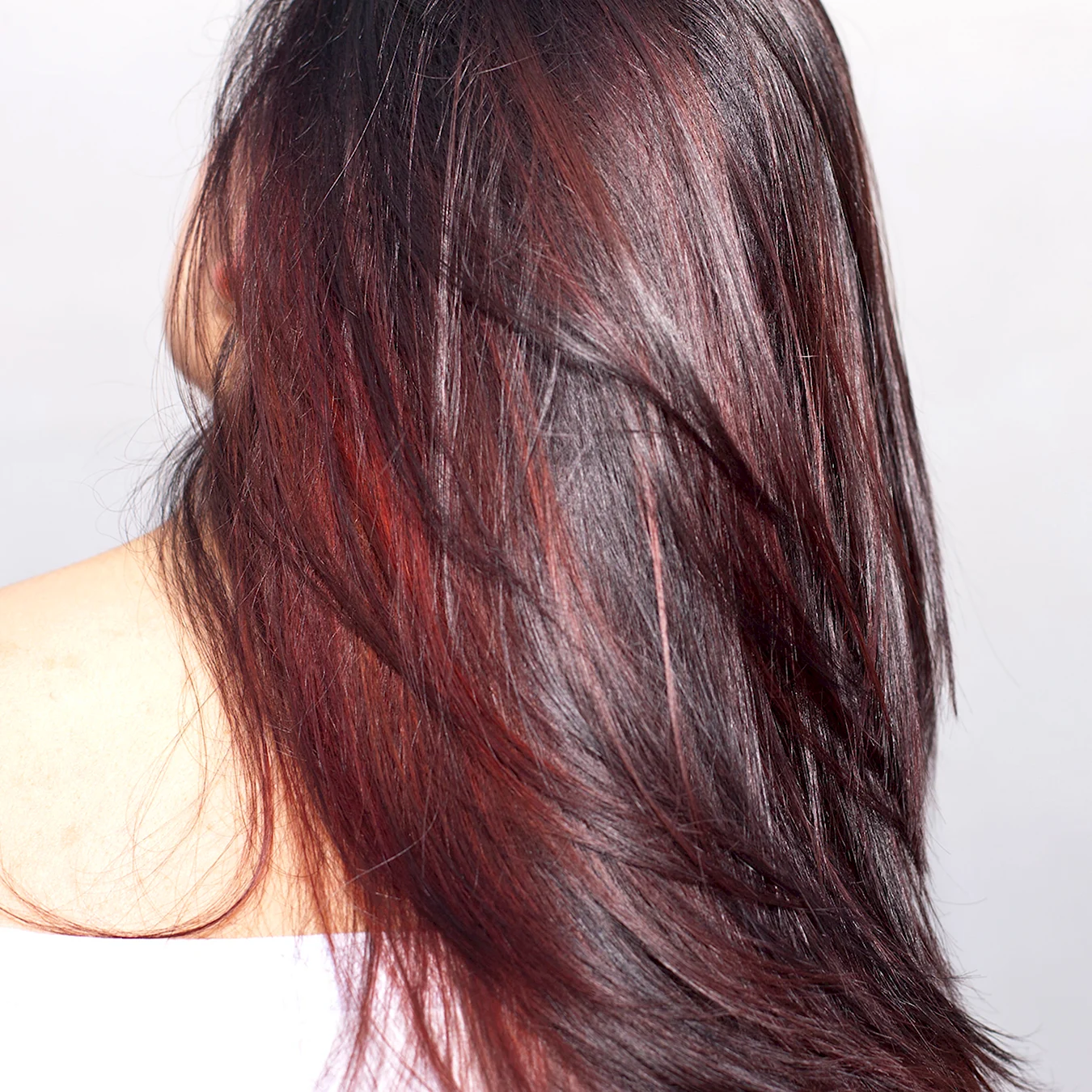 Темно русый коричнево красный цвет волос