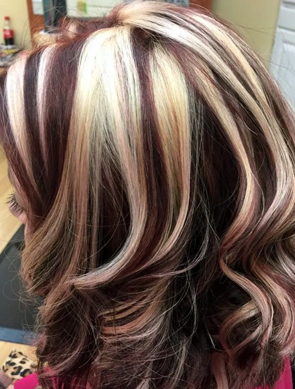 Трехцветное мелирование волос