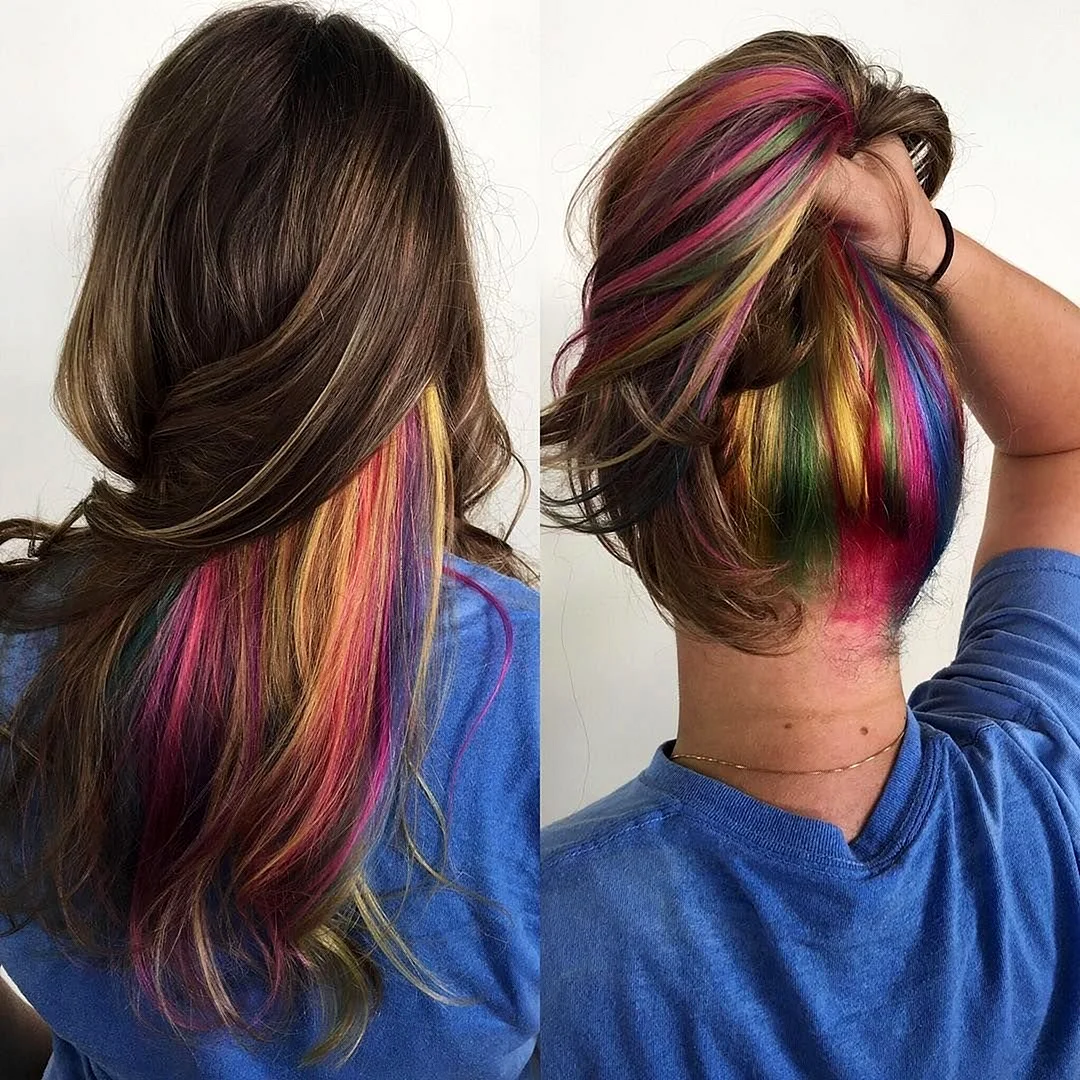 Цветные пряди под волосами