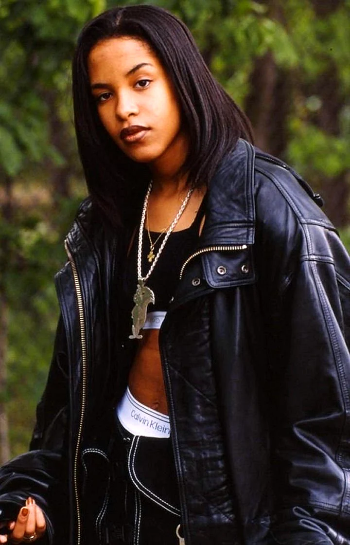 Aaliyah 90s