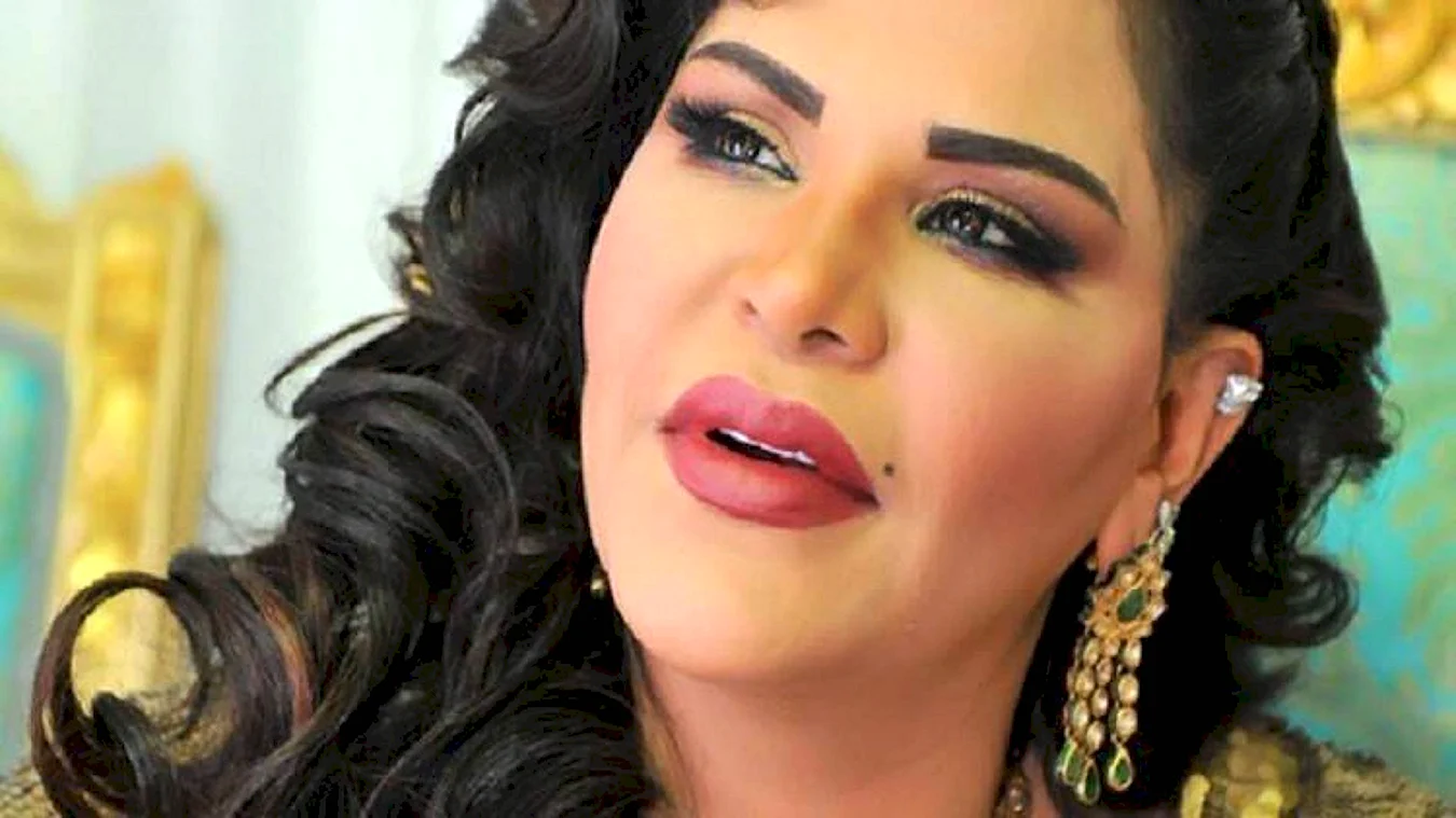 Арабская певица Ahlam