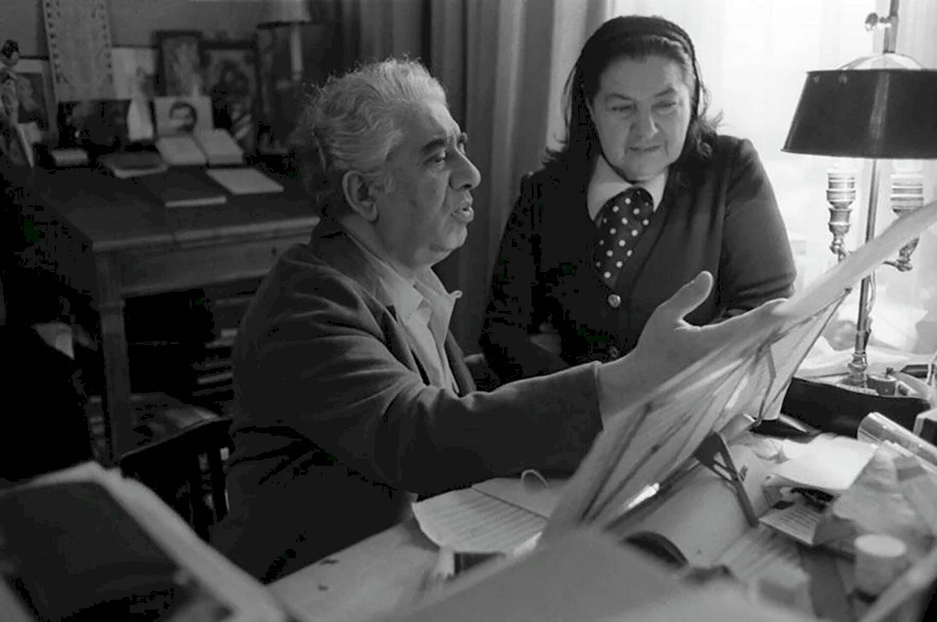 Арам Хачатурян с женой