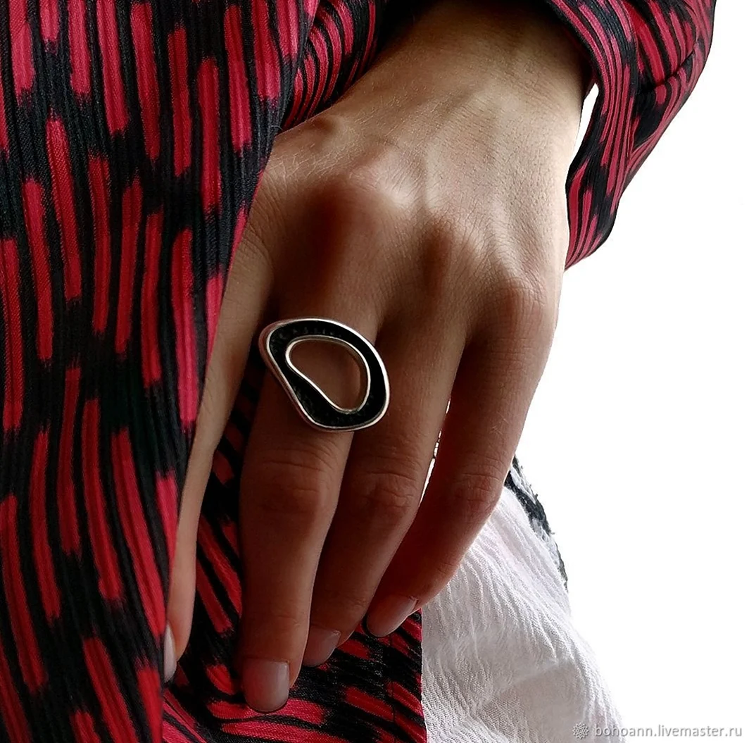 Бижутерия необычная стильная кольцо