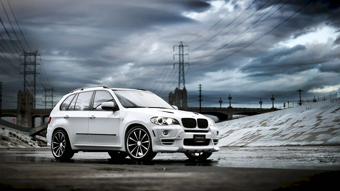 BMW x5 белая