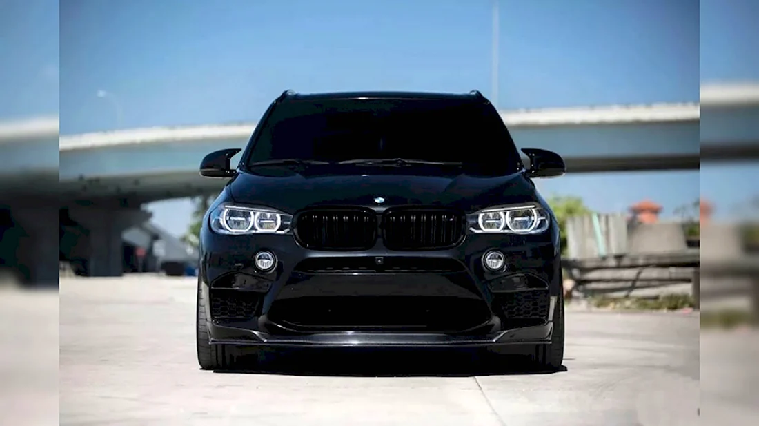 BMW x5 Black Tuning