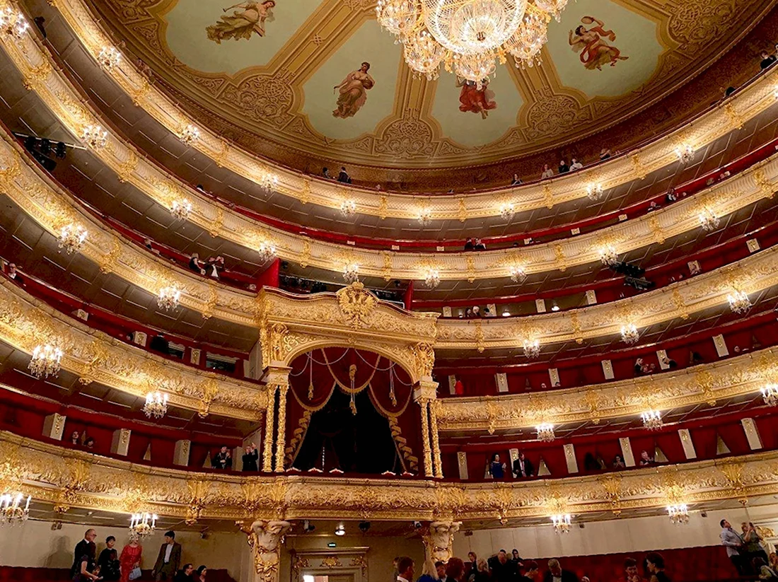 Большой театр Москва историческая сцена