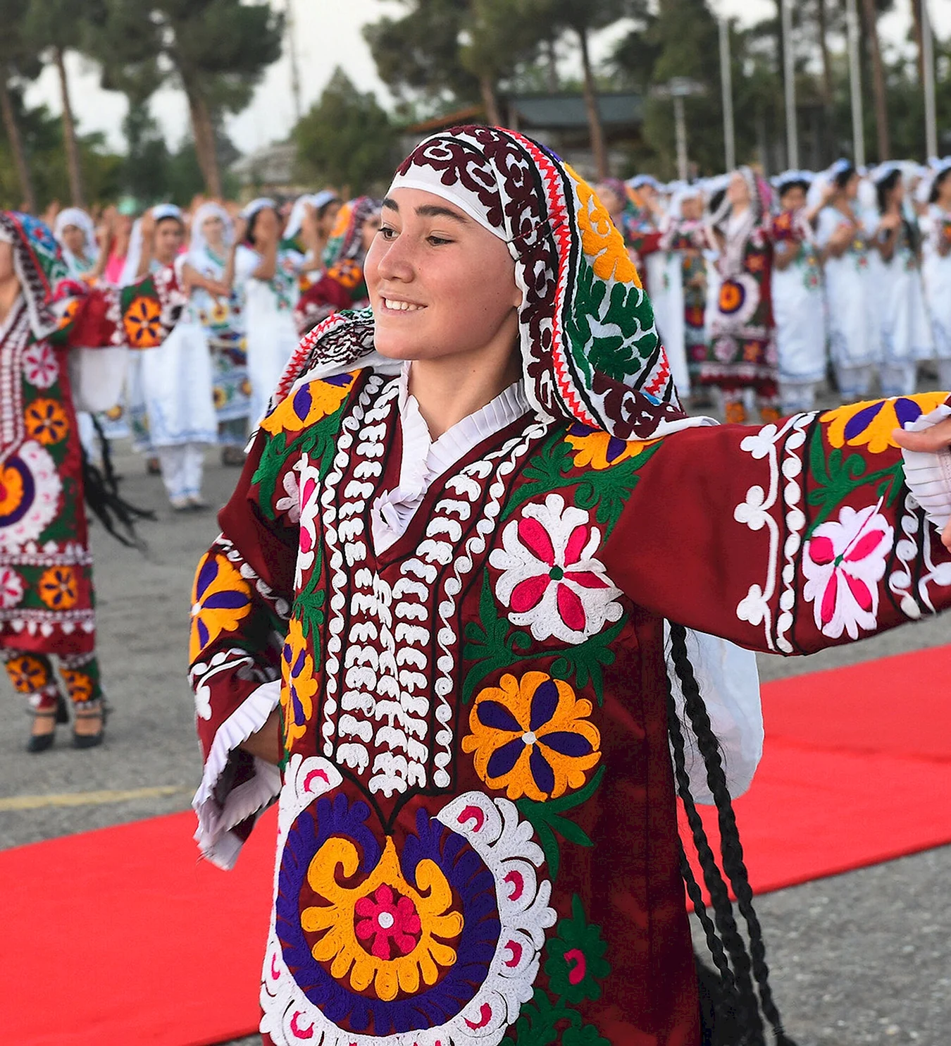Чакан вышивка Таджикистан