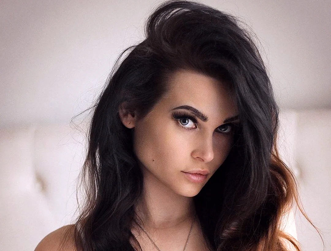 Niece waidhofer