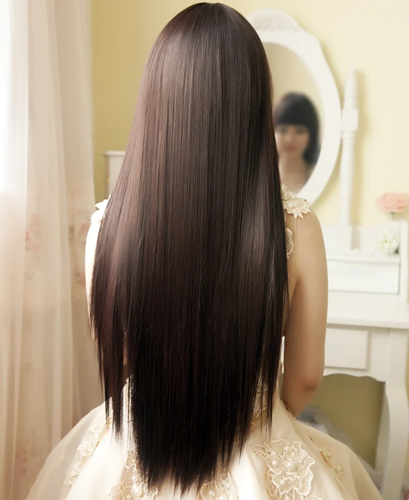 Длинные прямые волосы сзади