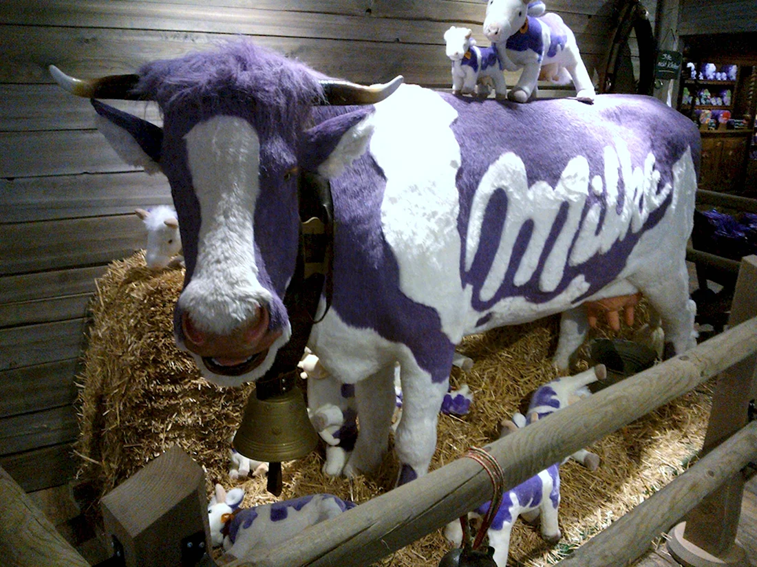 Фиолетовая корова Милка