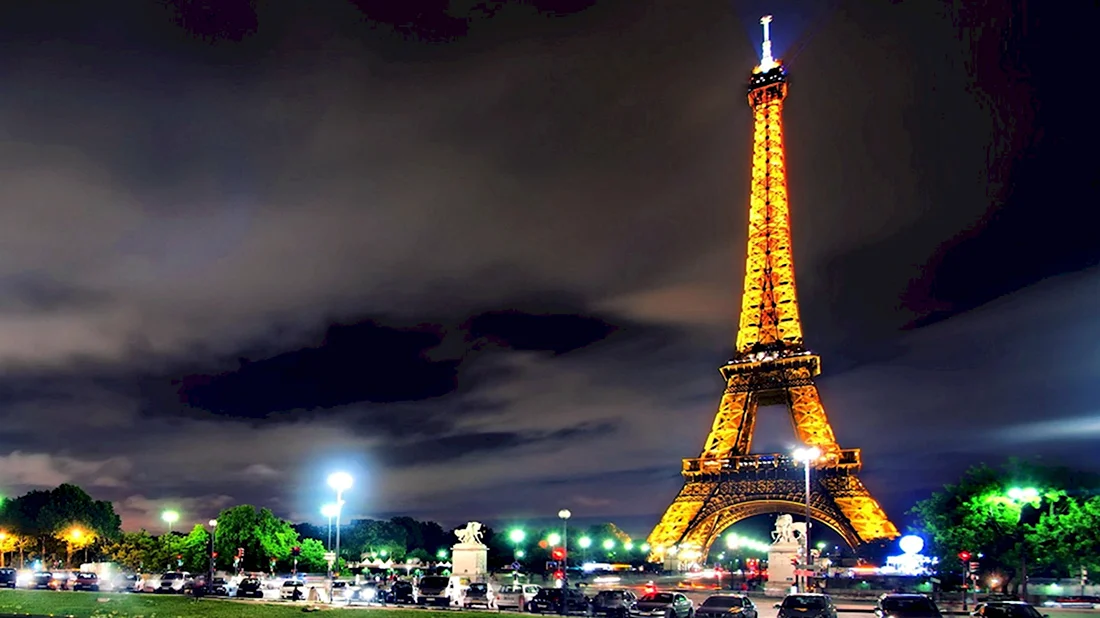 Франция эльфивая башня