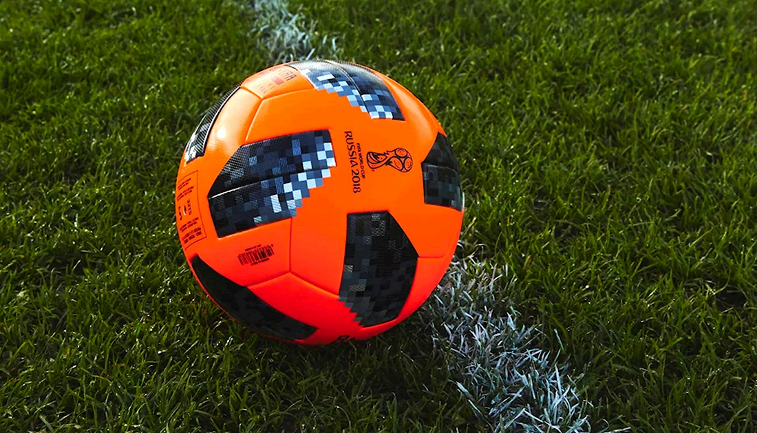 Футбольный мяч adidas Telstar World Cup оранжевый