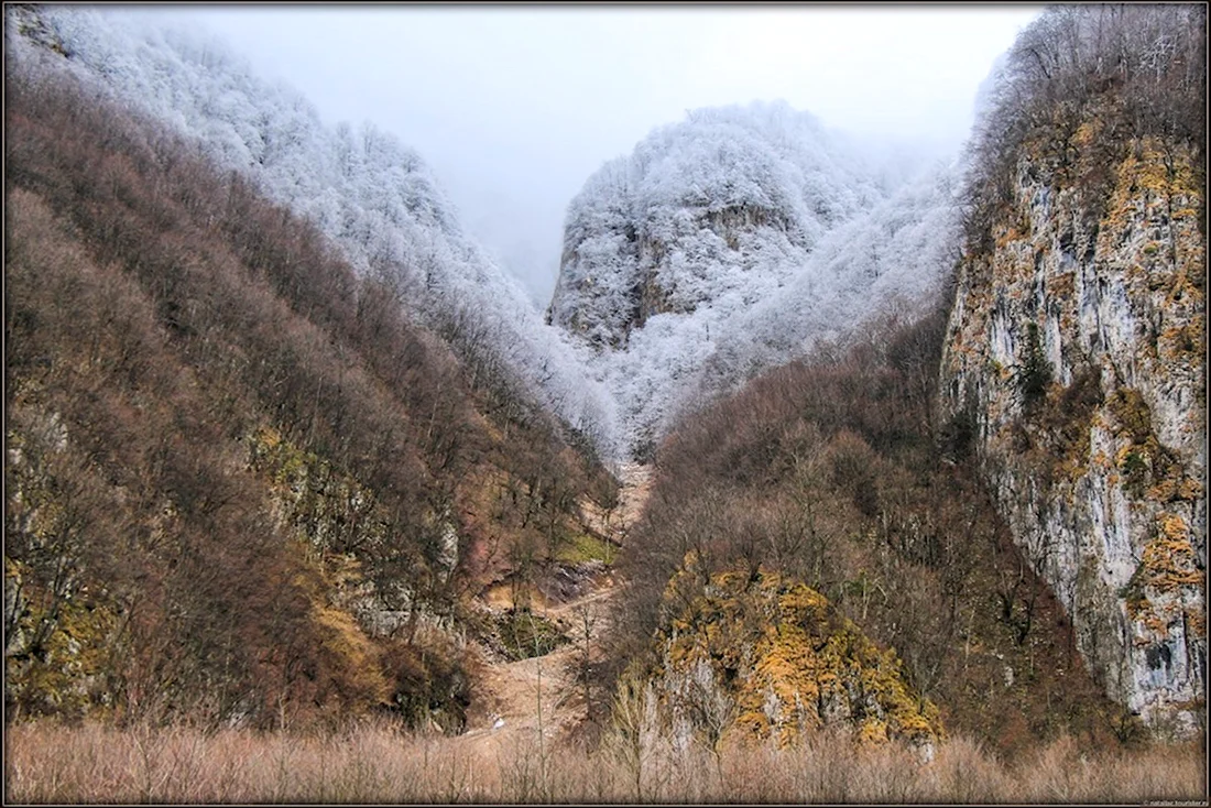 Кармадонское ущелье Северной Осетии горный серпантин