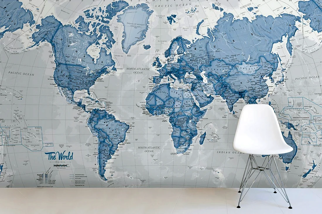 Карта мира в голубых тонах