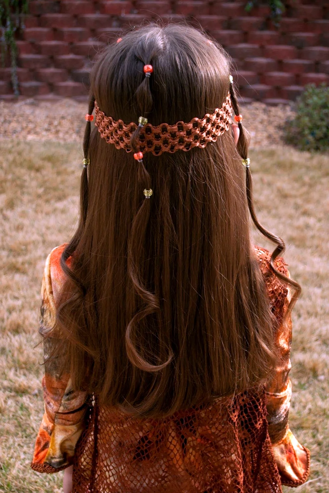 Хиппи с длинными волосами