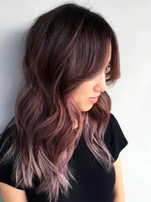 Коричневые волосы с фиолетовым оттенком