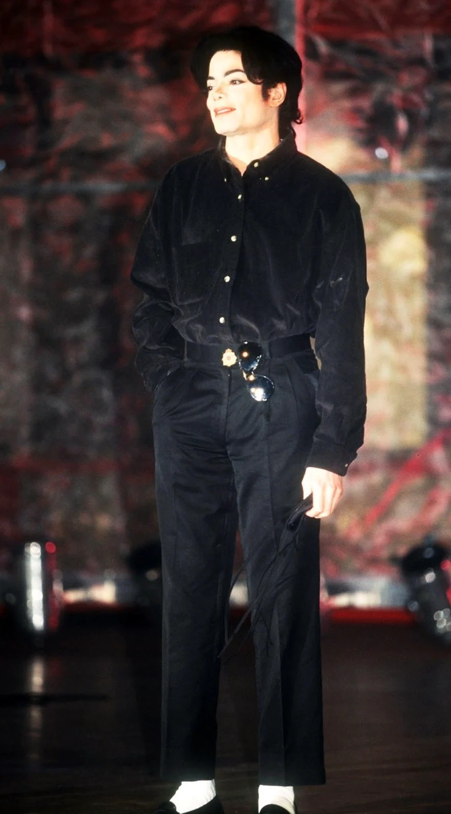 Майкл Джексон 1995 короткая стрижка