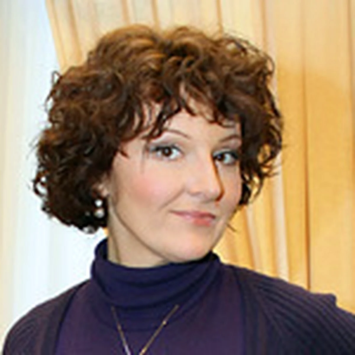 Мари́на Никола́евна Есипе́нко