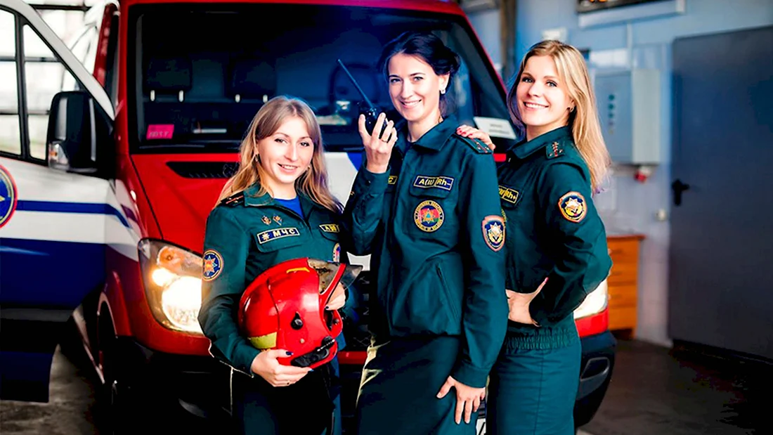 МЧС России девушки-спасатели