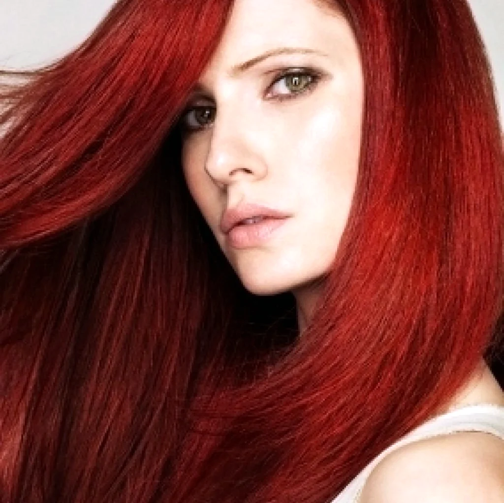 Медно красные волосы