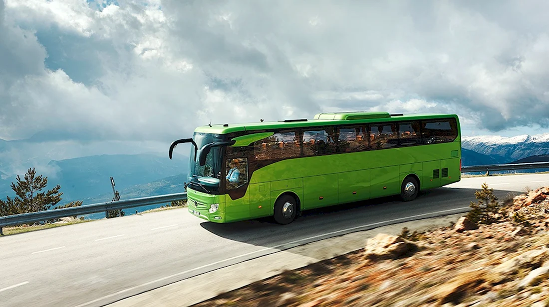 Mercedes Benz автобус туристический 2020