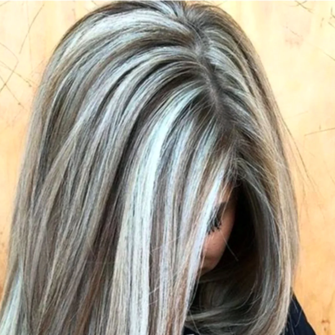 Пепельный цвет волос белое мелирование