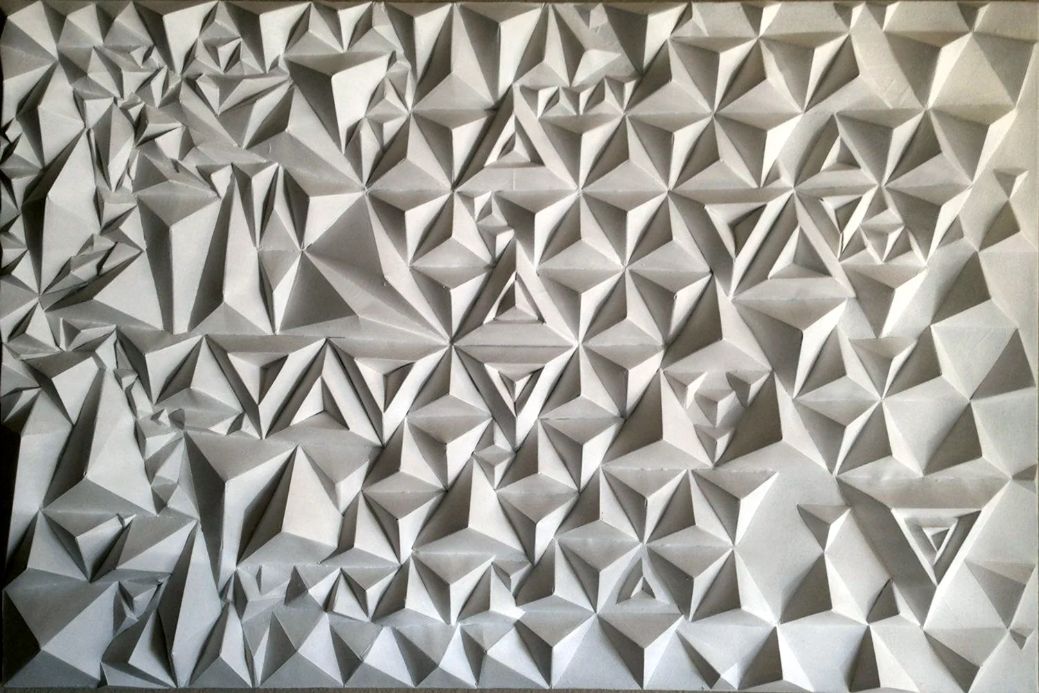 Полигональная стена