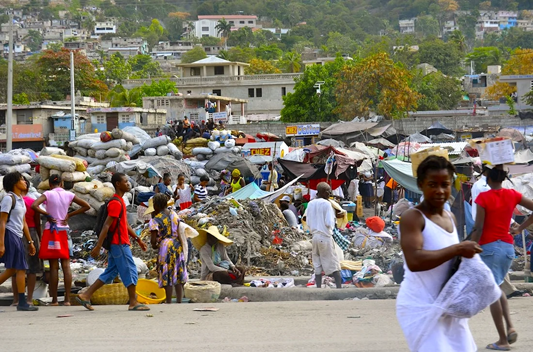 Порт-о-Пренс Гаити трущобы