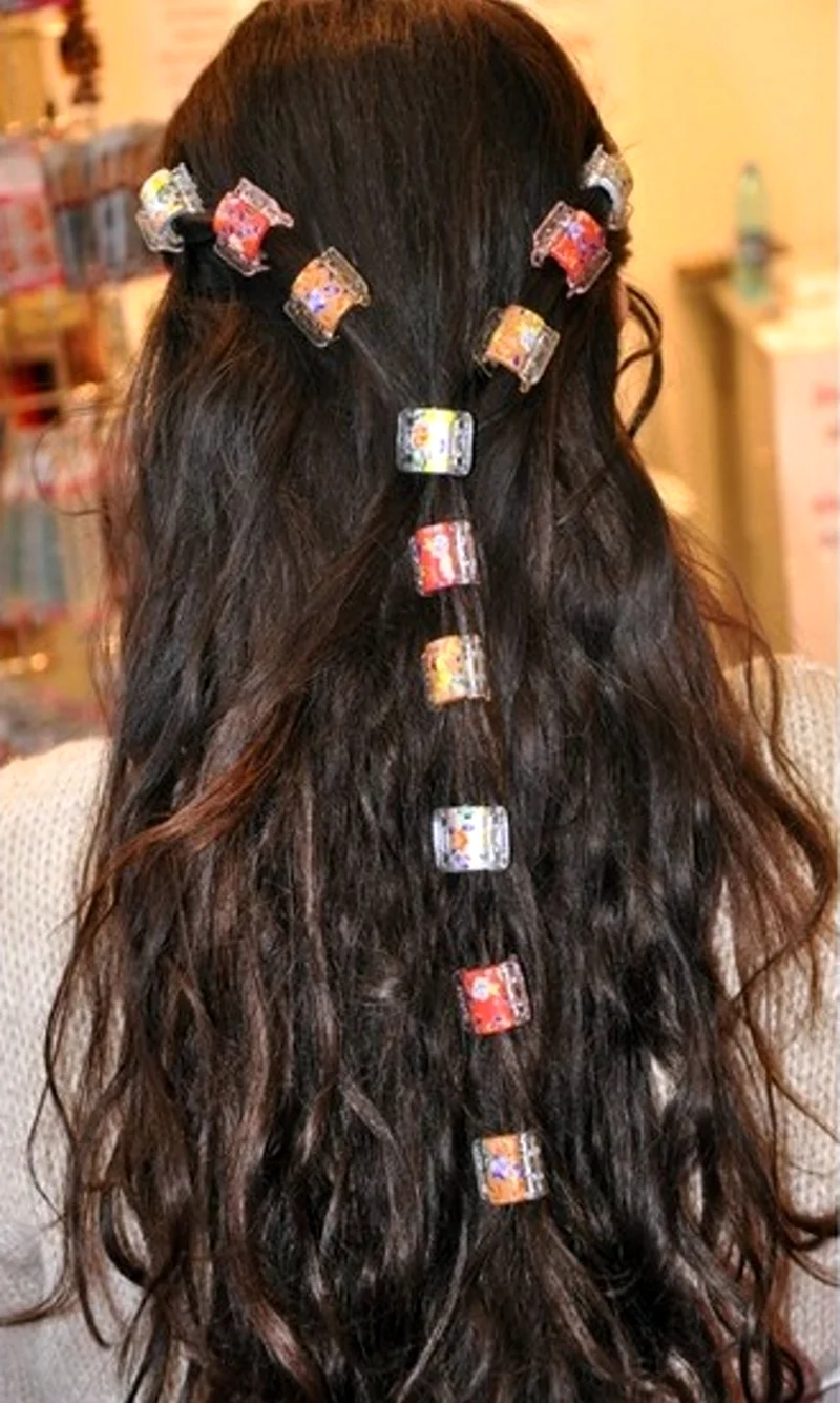 Прическа с крабиками на длинные волосы