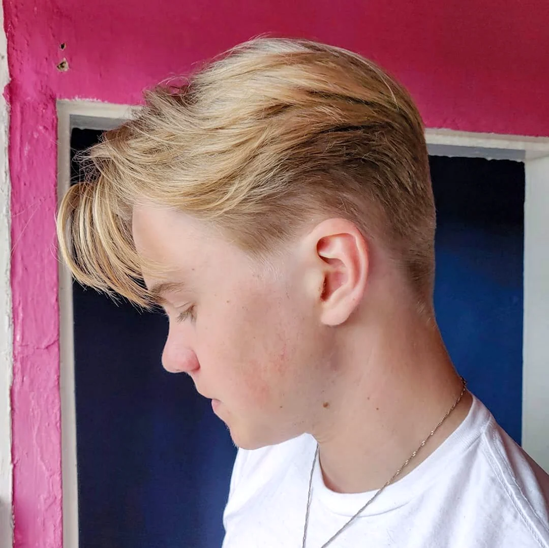 Причёска шторы 14 лет мальчику