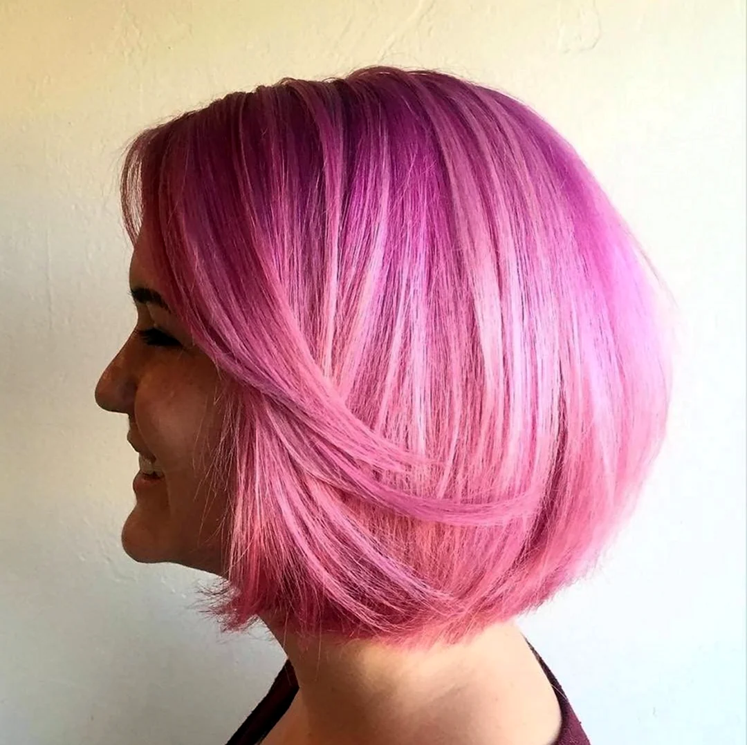 Розовое окрашивание волос на короткие волосы