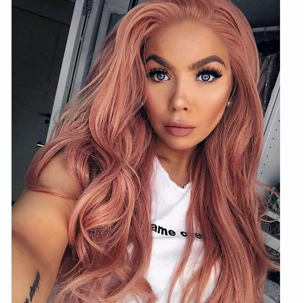 Рыжевато розовый цвет волос