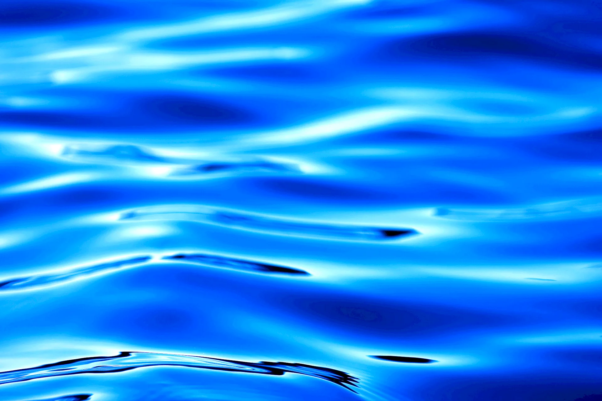 Синяя вода