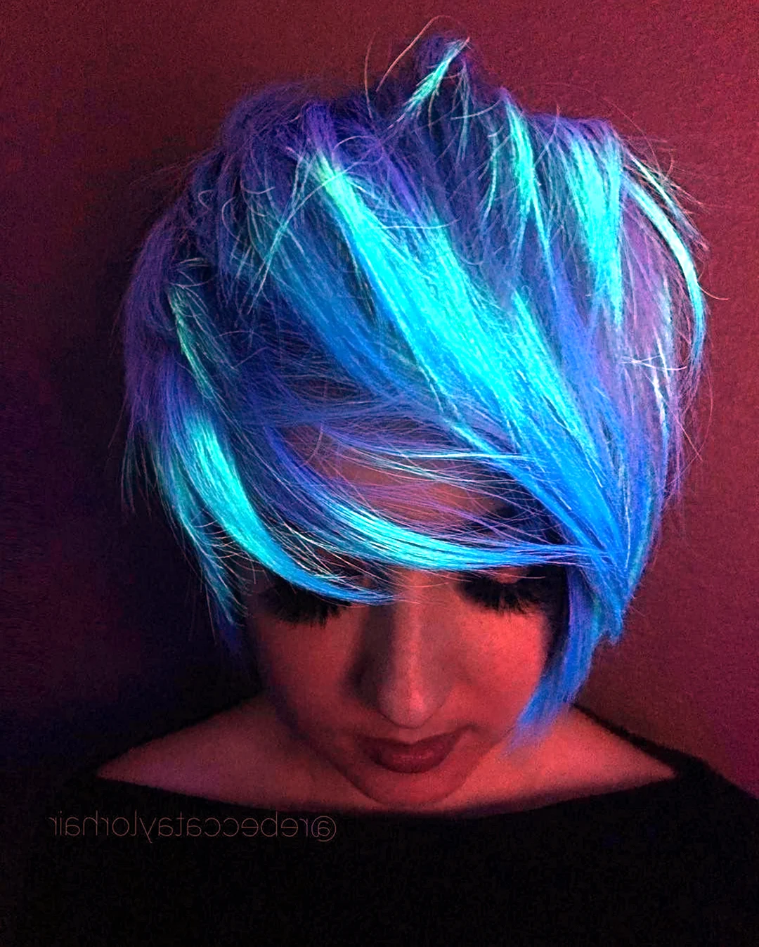 Синие Неоновые волосы