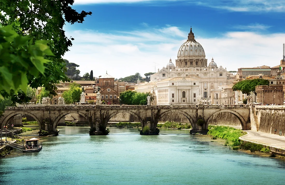 Собор Святого Петра и мост в Ватикане