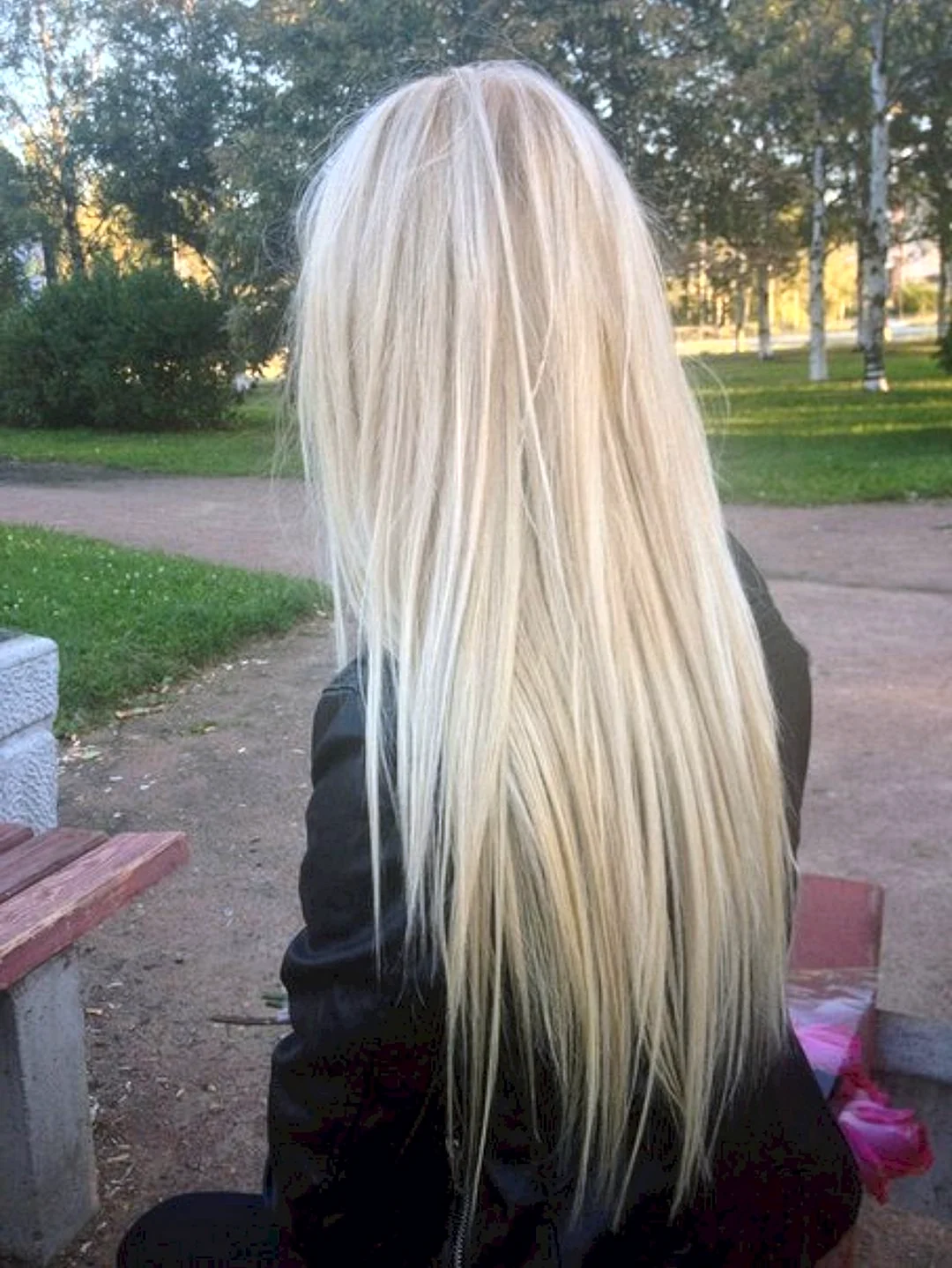 Стрижки на длинные белые волосы