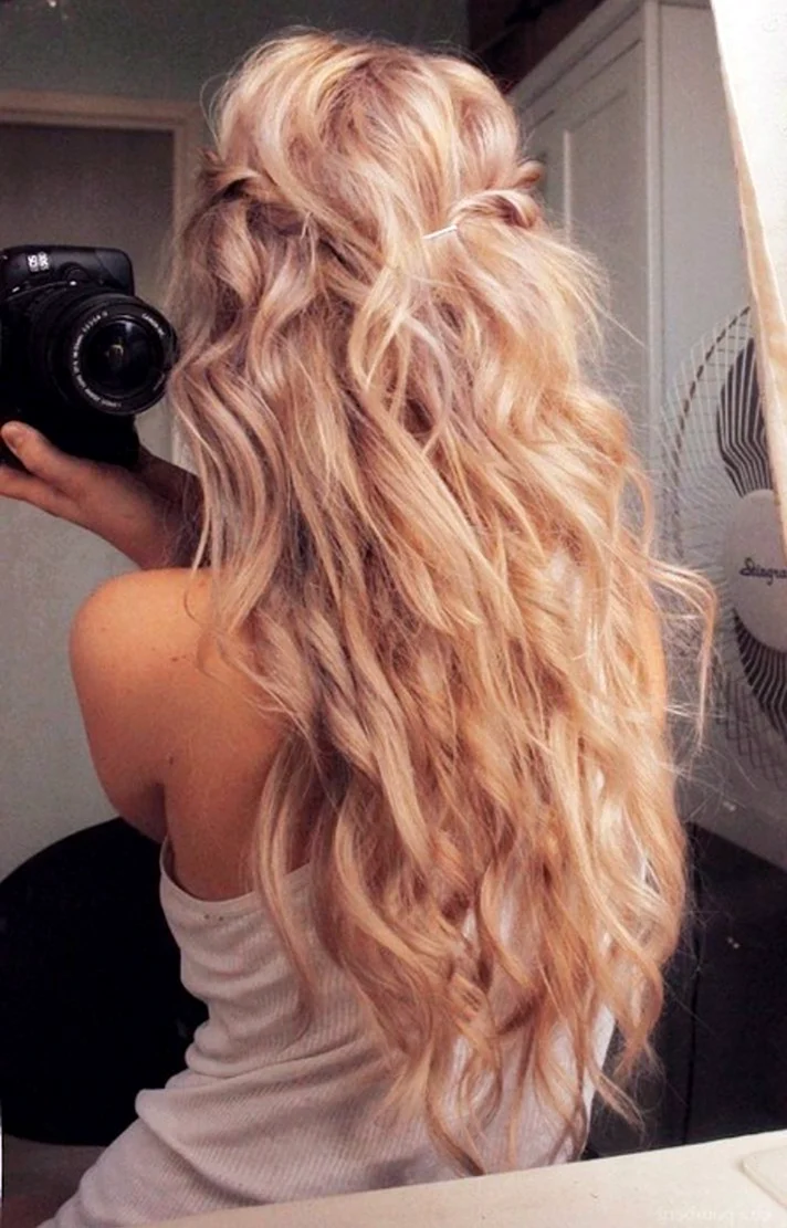 Укладки на длинные нарощенные волосы блонд