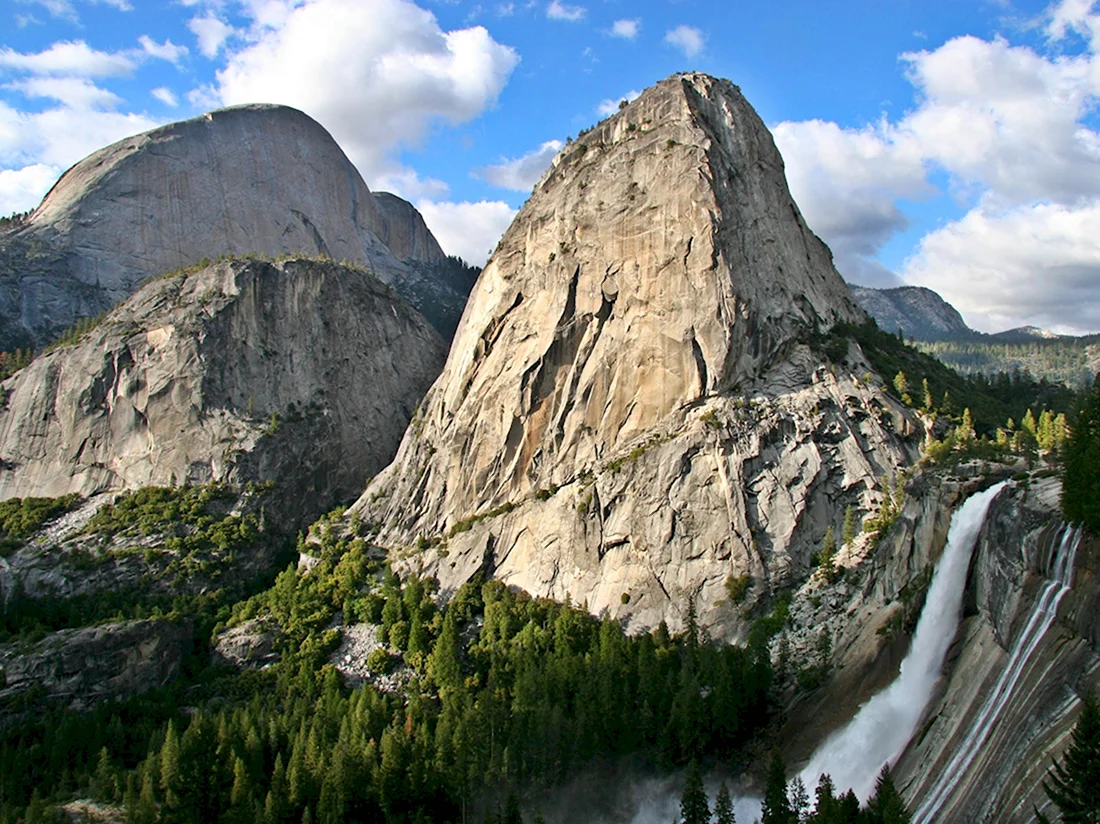 Вершина в национальном парке Йосемити