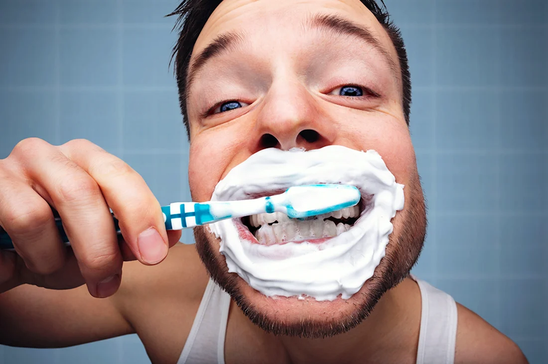 Зубы и зубная паста